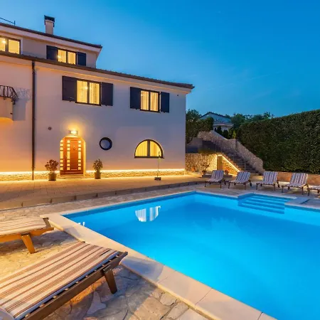 Toni By Interhome بيت للعطل كاستاف