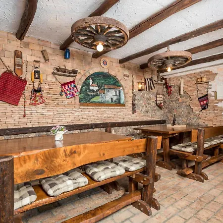 Toni By Interhome كاستاف